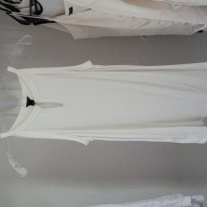 Ann Taylor white keyhole halter top